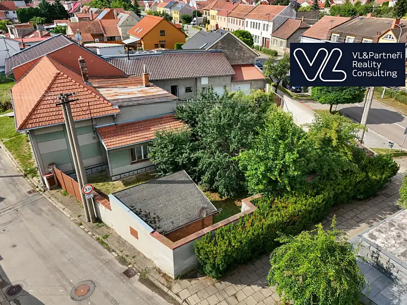 Prodej rodinného domu 185 m², pozemek 352 m², Ivanovice na Hané – náhled fotky 2