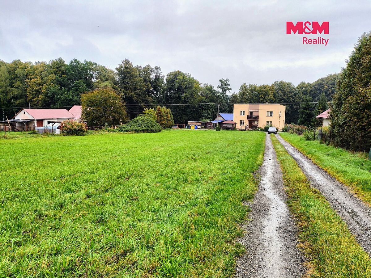 Prodej stavebního pozemku 1556 m² – fotografie 2