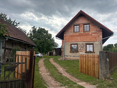 Haus zum Kauf, 300 m² (3 von 35)