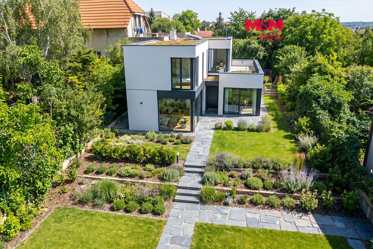 Prodej stavebního pozemku 265 m²