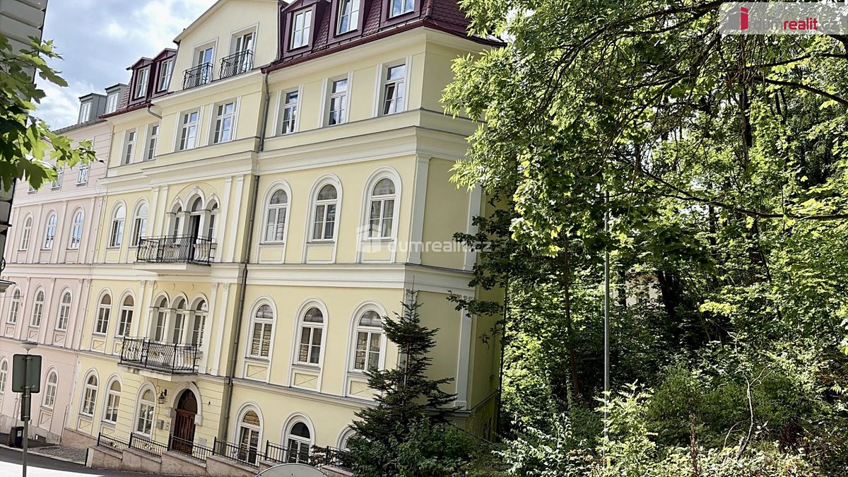 Pronájem bytu 2+kk 61 m²