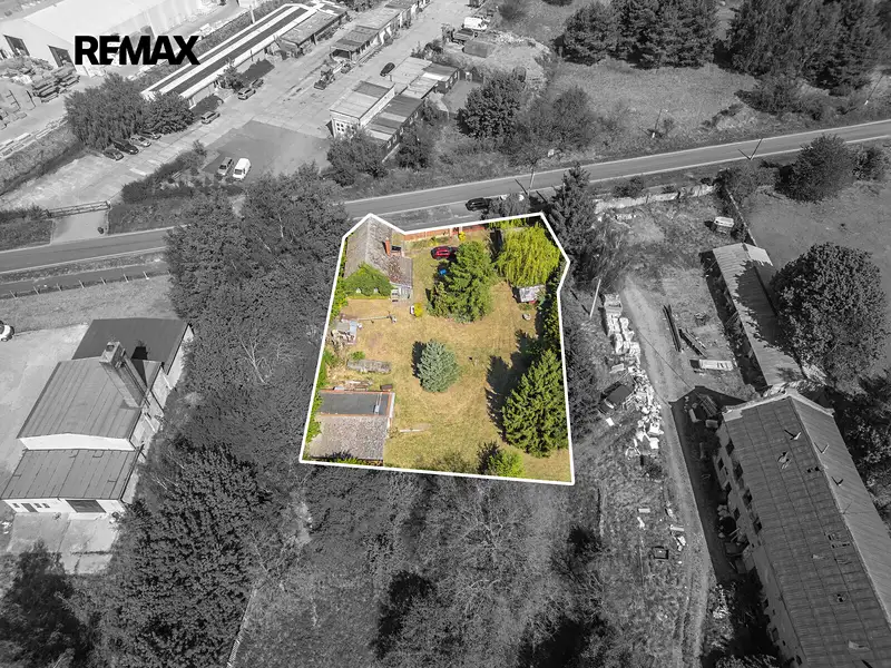 Prodej stavebního pozemku 7711 m², Týnec nad Labem – náhled fotky 3