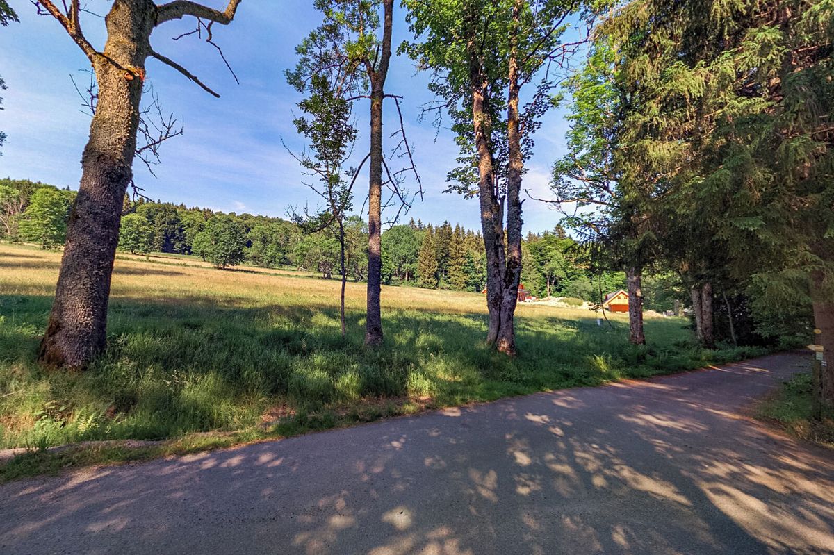 Prodej stavebního pozemku 1816 m² – fotografie 5