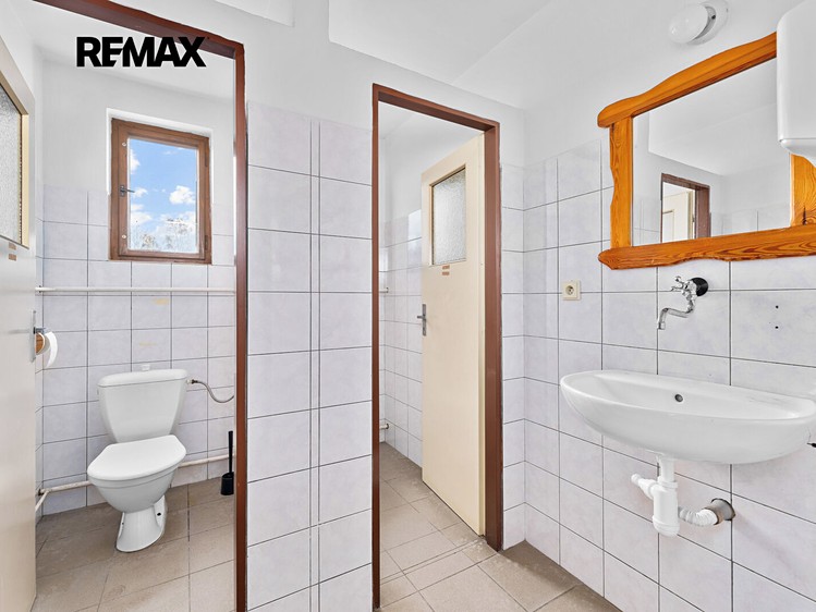 Gewerbefläche zum Kauf, 400 m² (11 von 46)