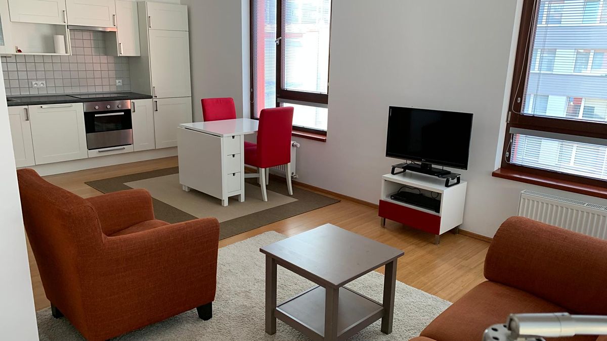 Pronájem bytu 1+kk 40 m² – fotografie 2