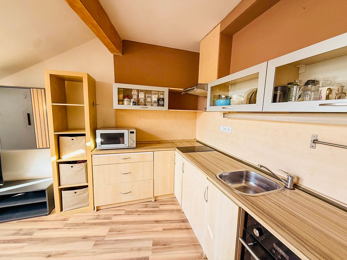 Pronájem bytu 2+kk 47 m² – fotografie 2