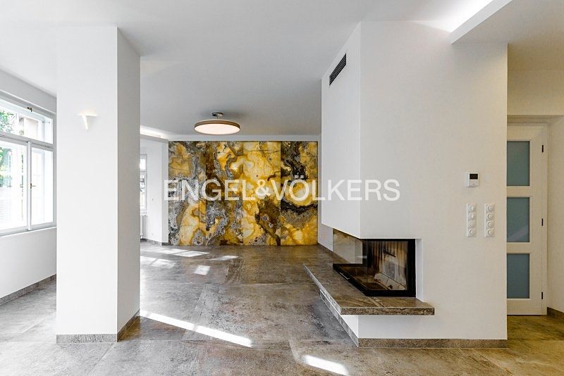 Pronájem vily 250 m², pozemek 351 m²