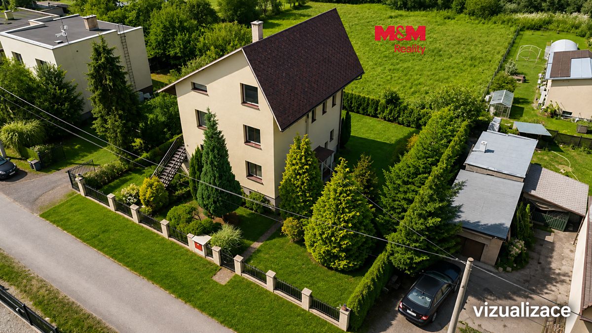 Prodej rodinného domu 250 m², pozemek 767 m²