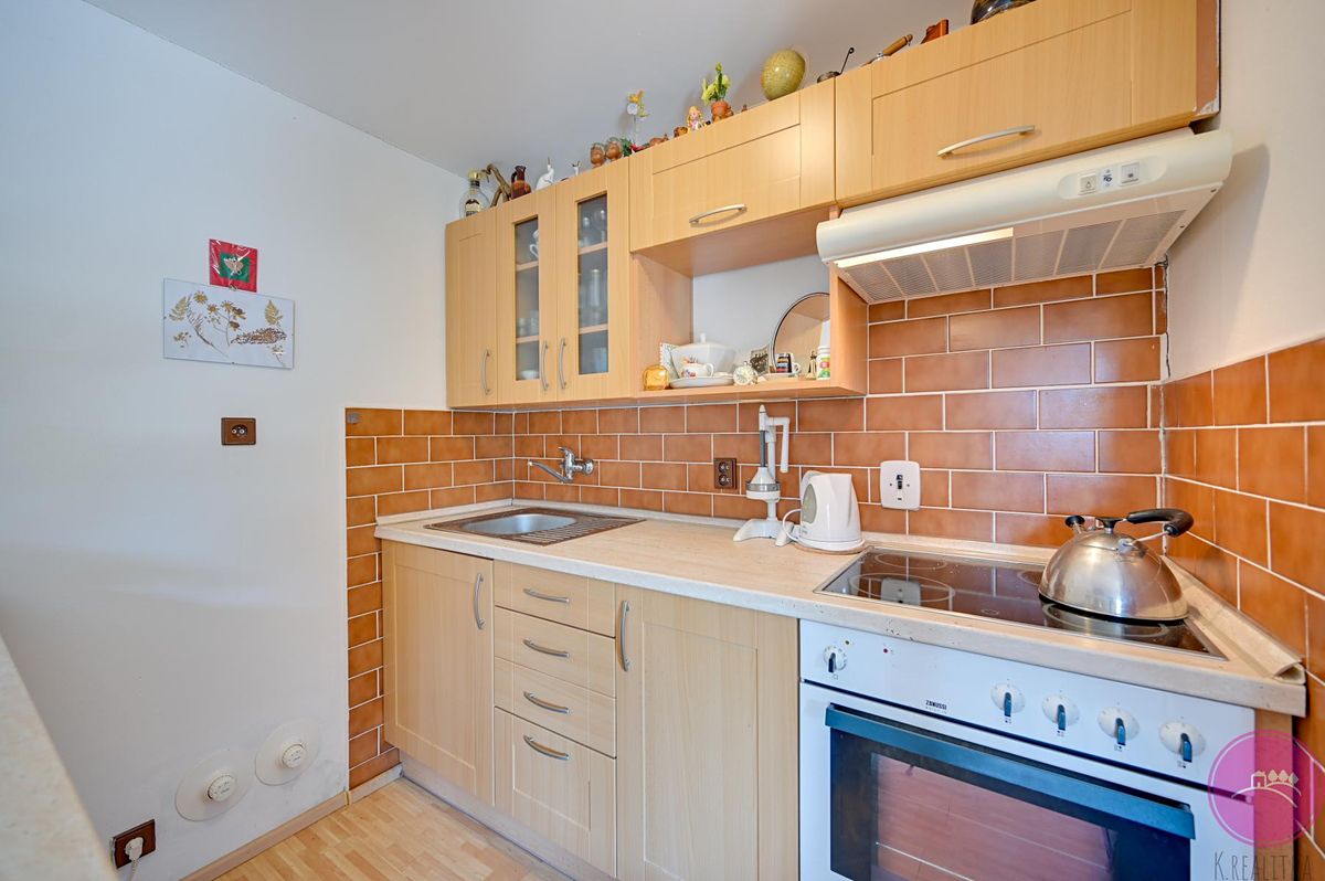 Prodej chaty 112 m², pozemek 77 m² – fotografie 3