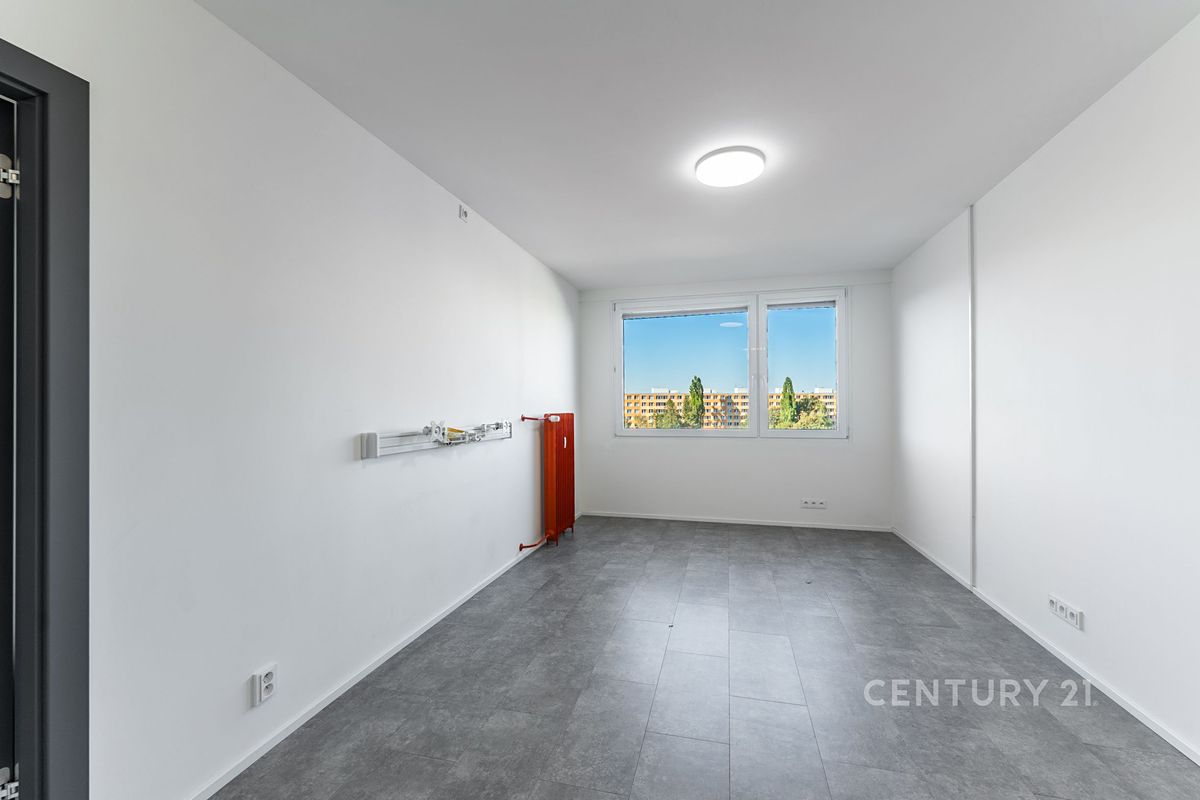 Pronájem bytu 2+kk 45 m² – fotografie 4