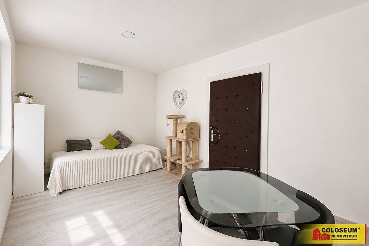 Prodej rodinného domu 120 m², pozemek 35 m² – fotografie 4