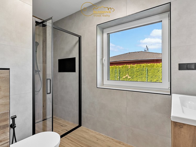 Prodej domu, 120 m² (11 z 23)