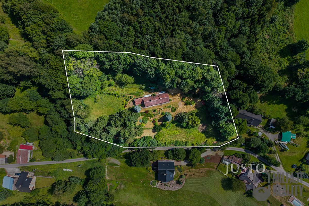 Prodej rodinného domu 140 m², pozemek 6835 m² – fotografie 2
