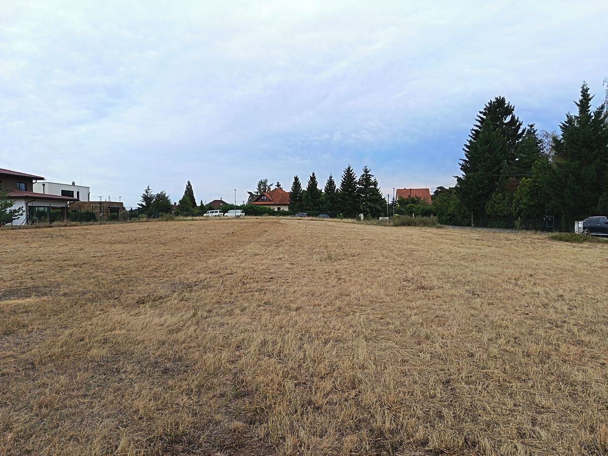 Prodej stavebního pozemku 1100 m² – fotografie 4