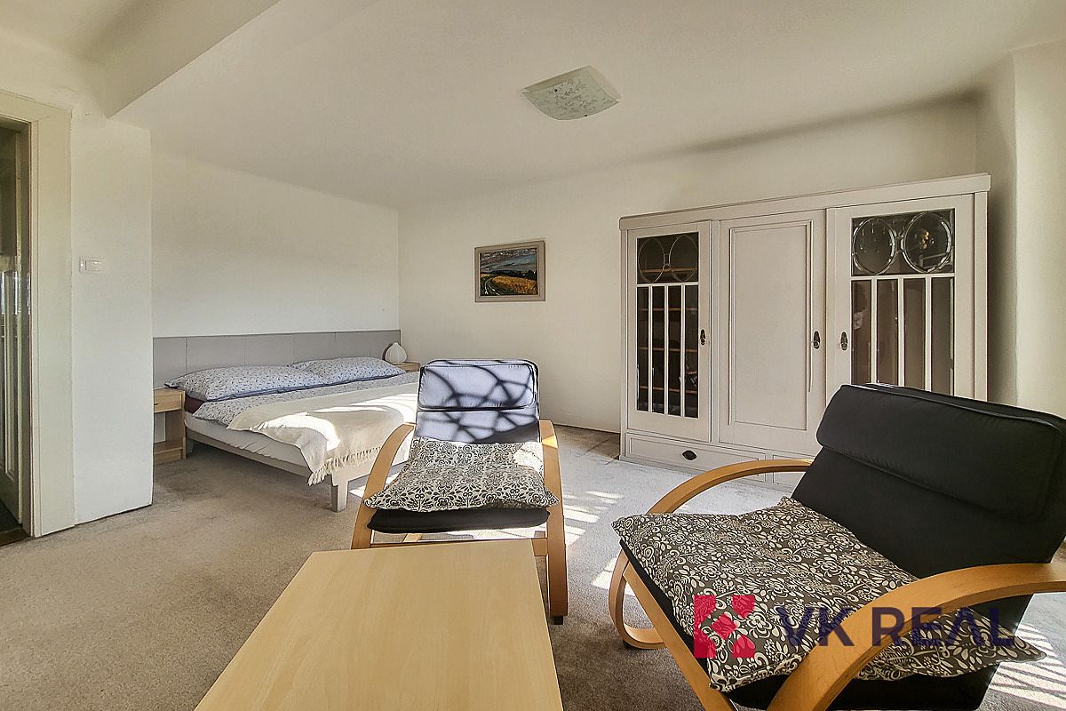 Pronájem bytu 1+1 40 m² – fotografie 2