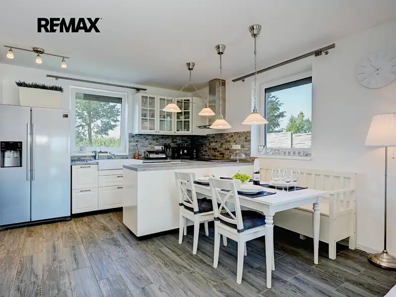 Prodej rodinného domu 116 m², pozemek 890 m², Hvozdec – náhled fotky 2