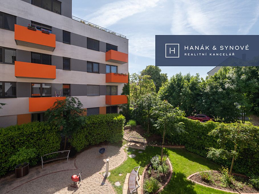 Pronájem bytu 2+kk 44 m²