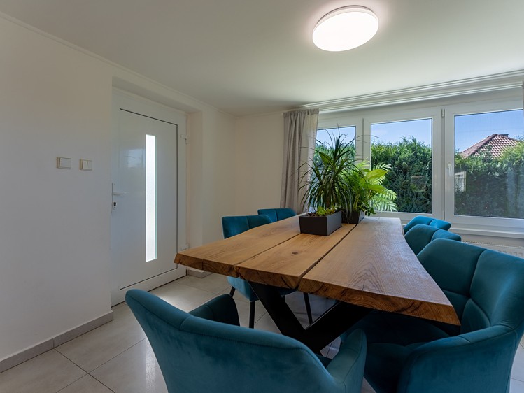 Haus zum Kauf, 162 m² (2 von 55)