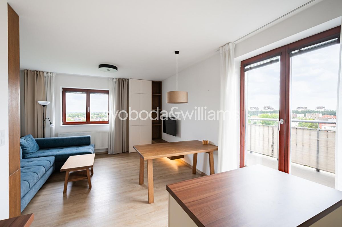Pronájem bytu 4+kk 85 m²