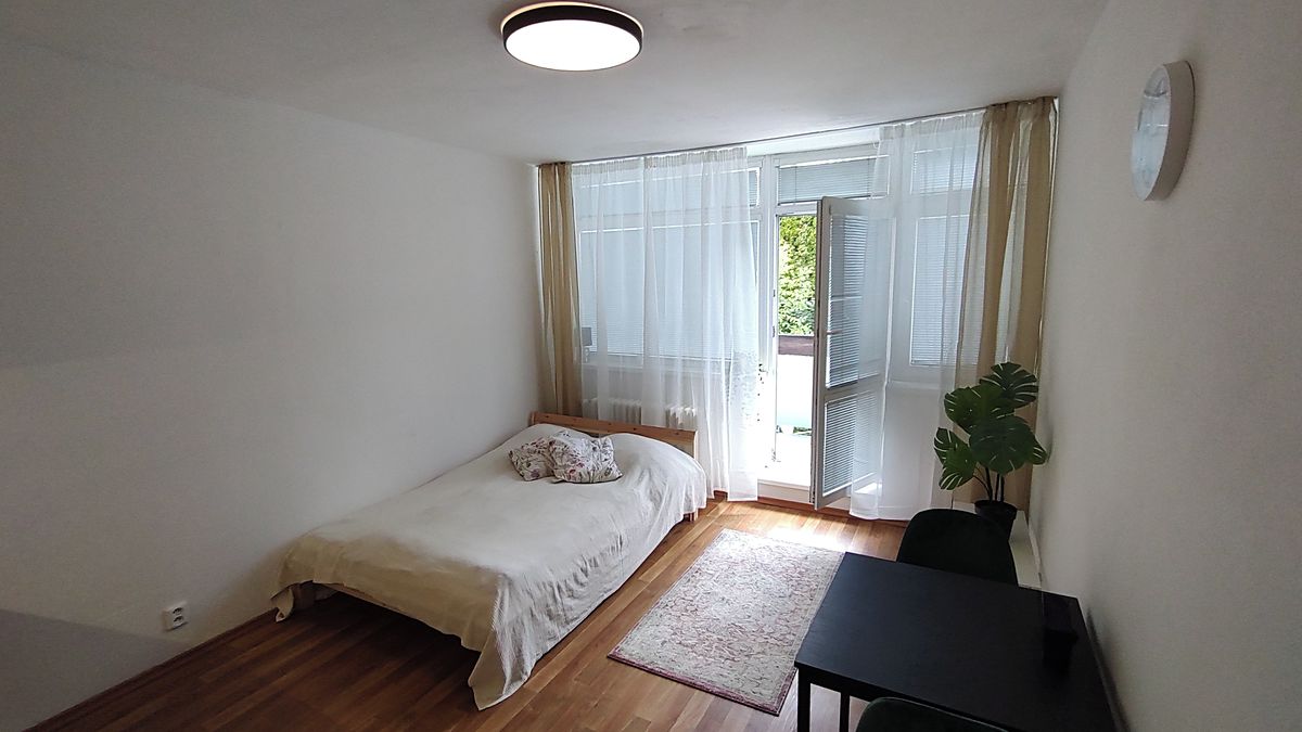 Pronájem bytu 1+kk 23 m²