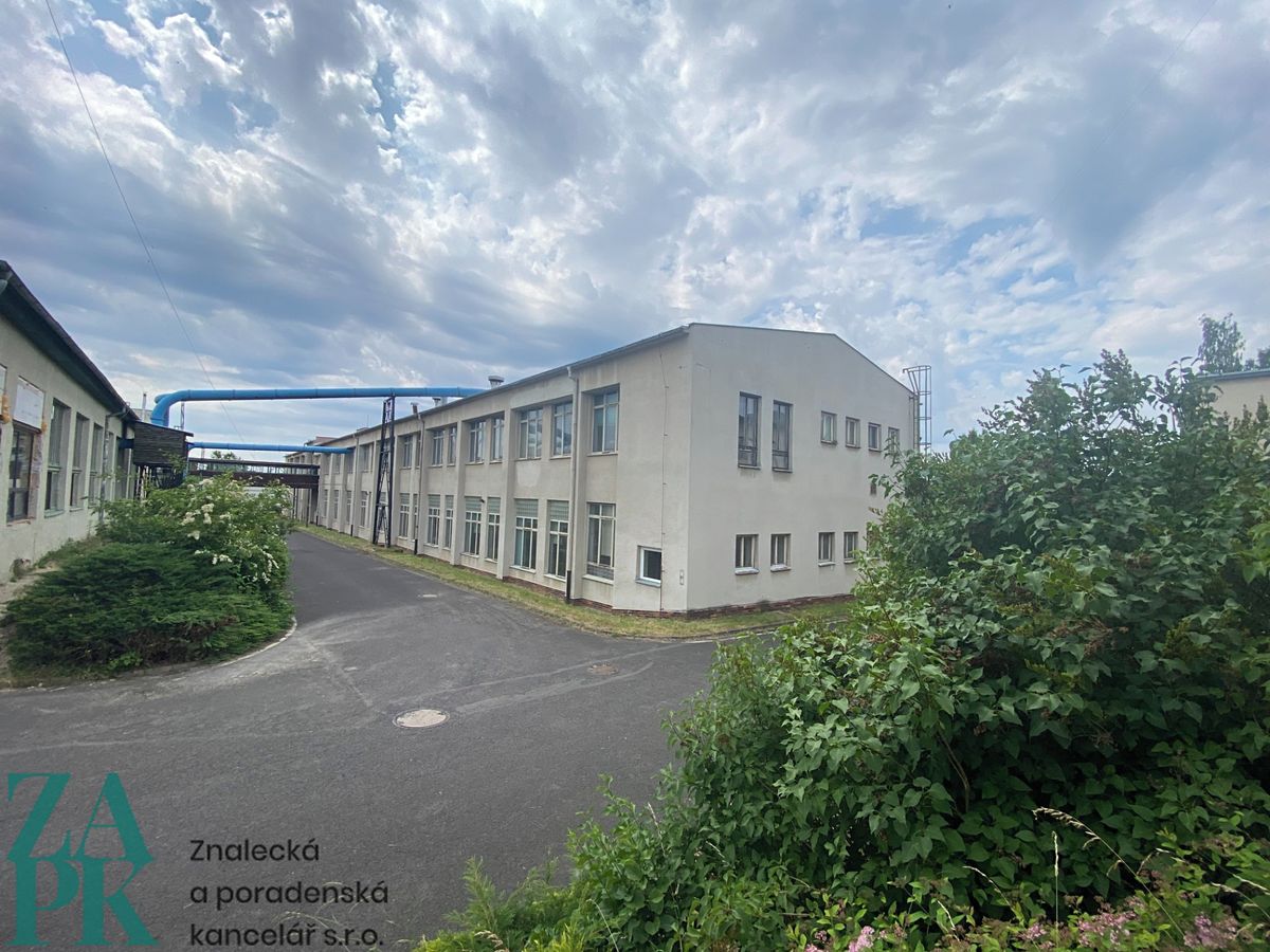 Pronájem skladového prostoru 1000 m² – fotografie 2