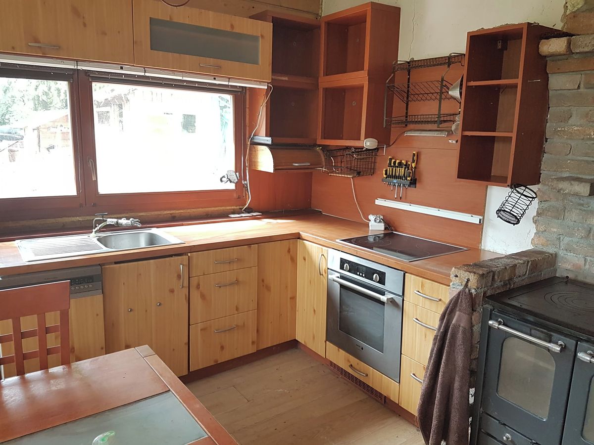 Prodej chaty 70 m², pozemek 1400 m² – fotografie 2