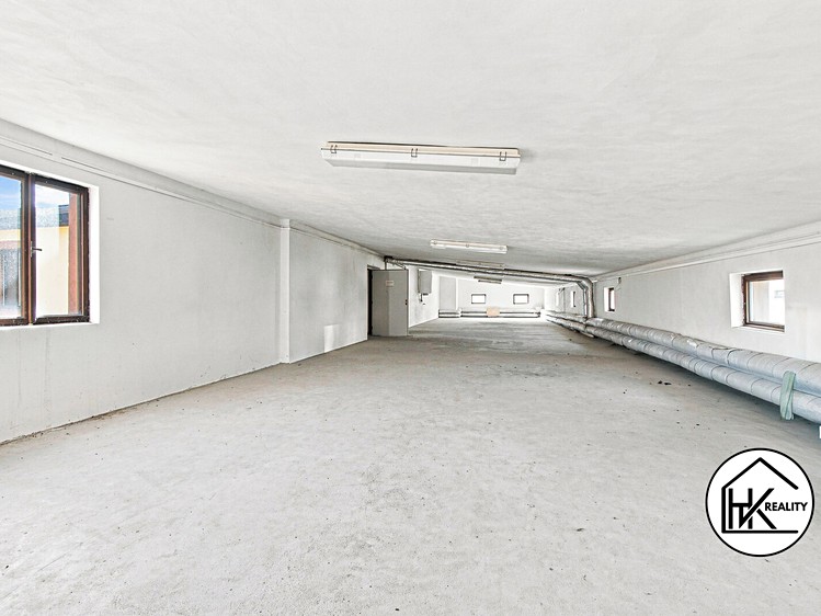 Gewerbefläche zum Kauf, 3.000 m² (32 von 58)