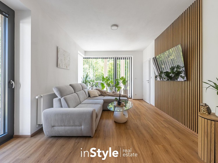 Prodej bytu 2+kk, 53 m² (1 z 32)