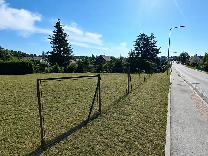 Pronájem garáže 31 m², Jindřichův Hradec – náhled fotky 3