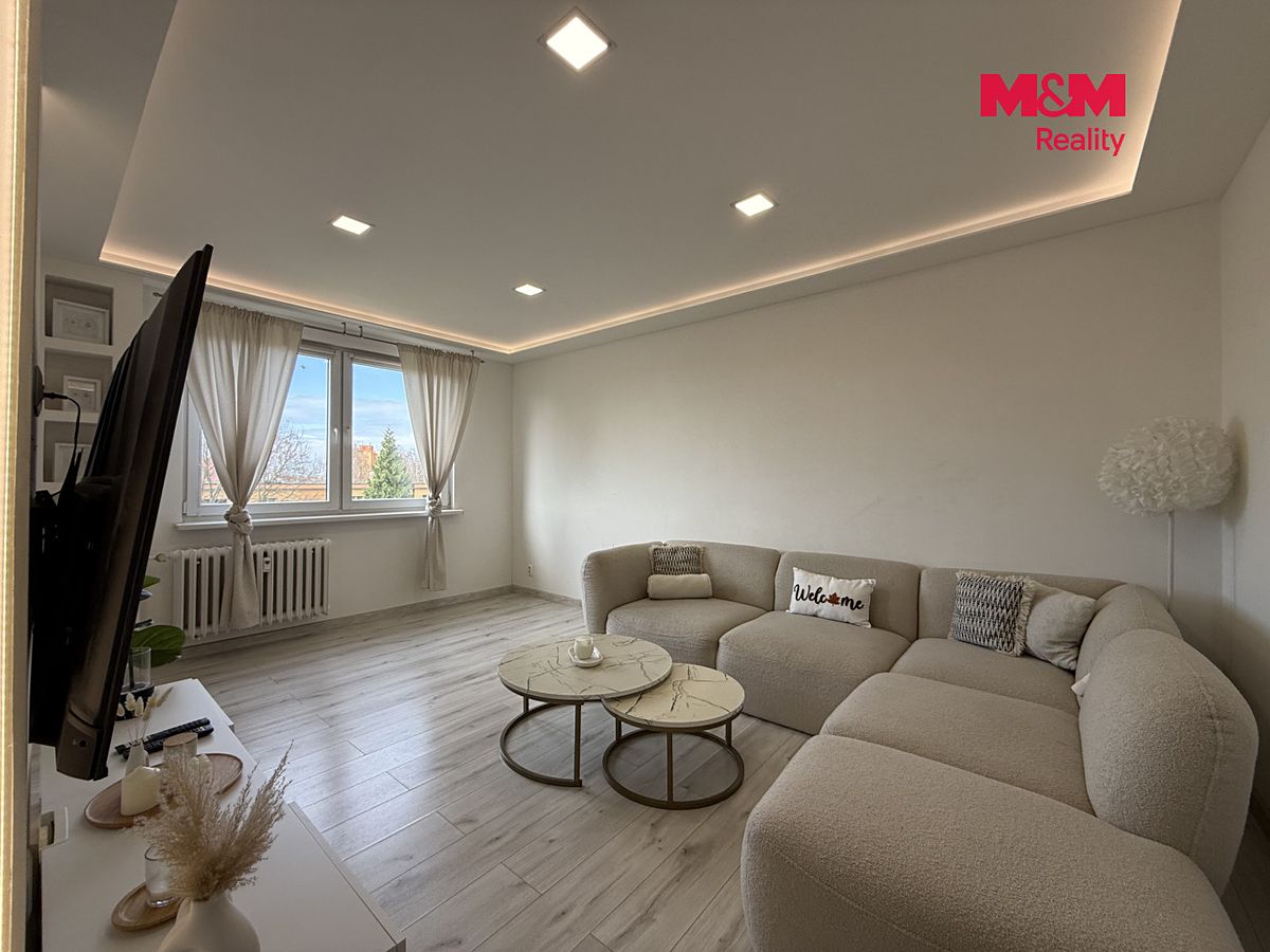 Pronájem bytu 2+1 55 m² – fotografie 3