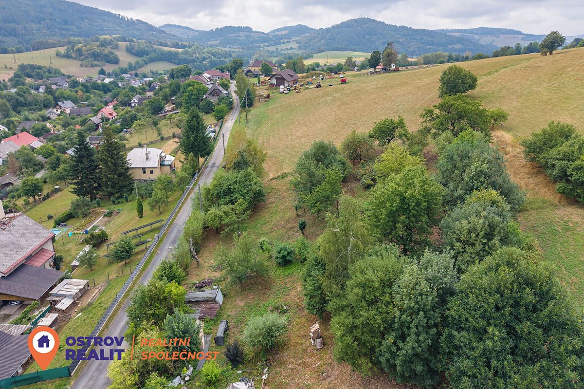 Prodej stavebního pozemku 2113 m²