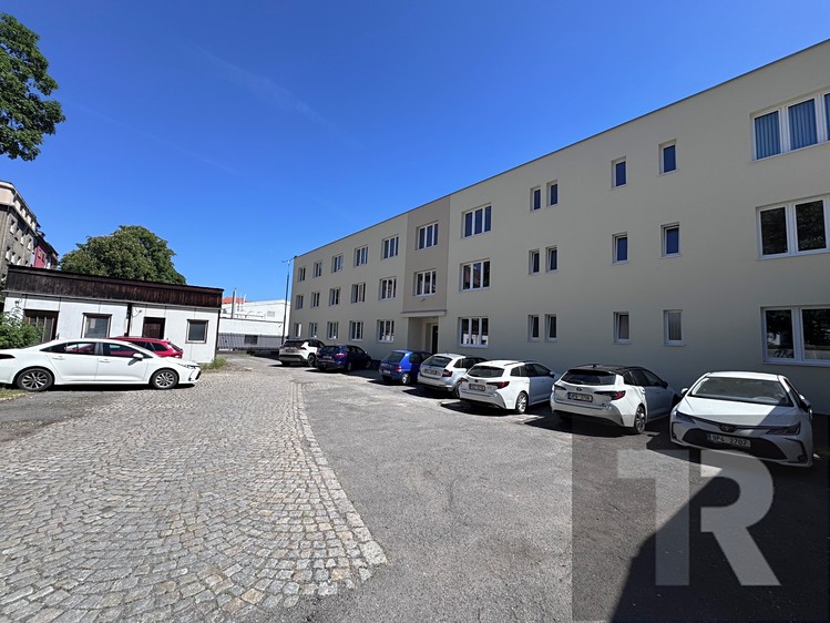 Комерційне приміщення в оренду, 16 м² (10 з 15)