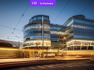 Pronájem kanceláře 387 m²