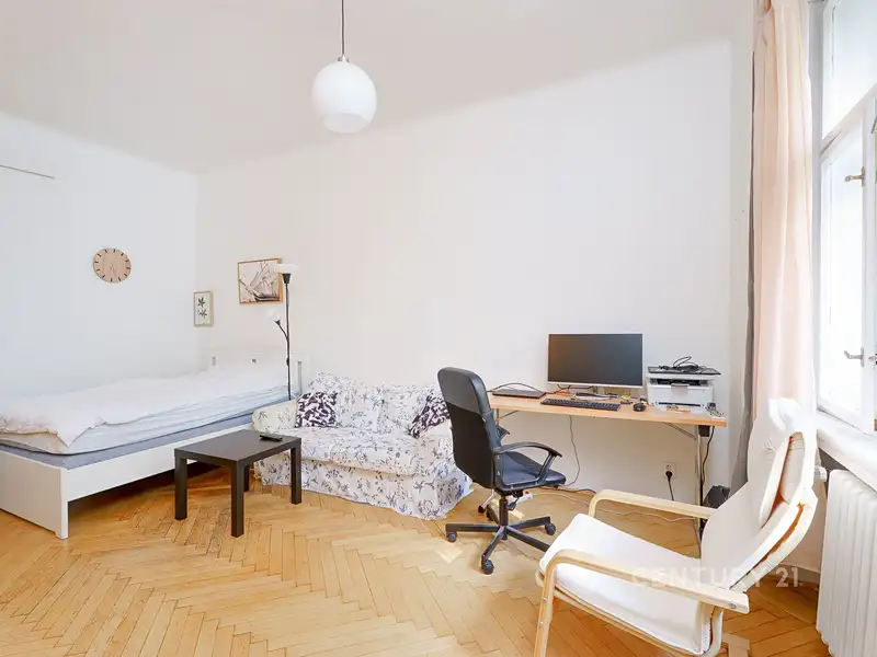 Prodej bytu 1+kk 28 m², Praha – náhled fotky 1