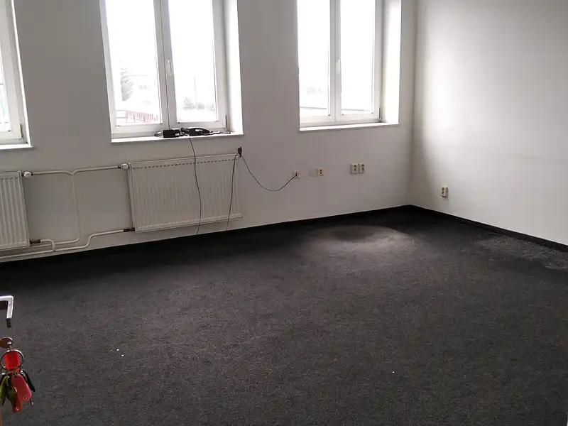 Pronájem kanceláře 20 m², Vintířov – náhled fotky 2