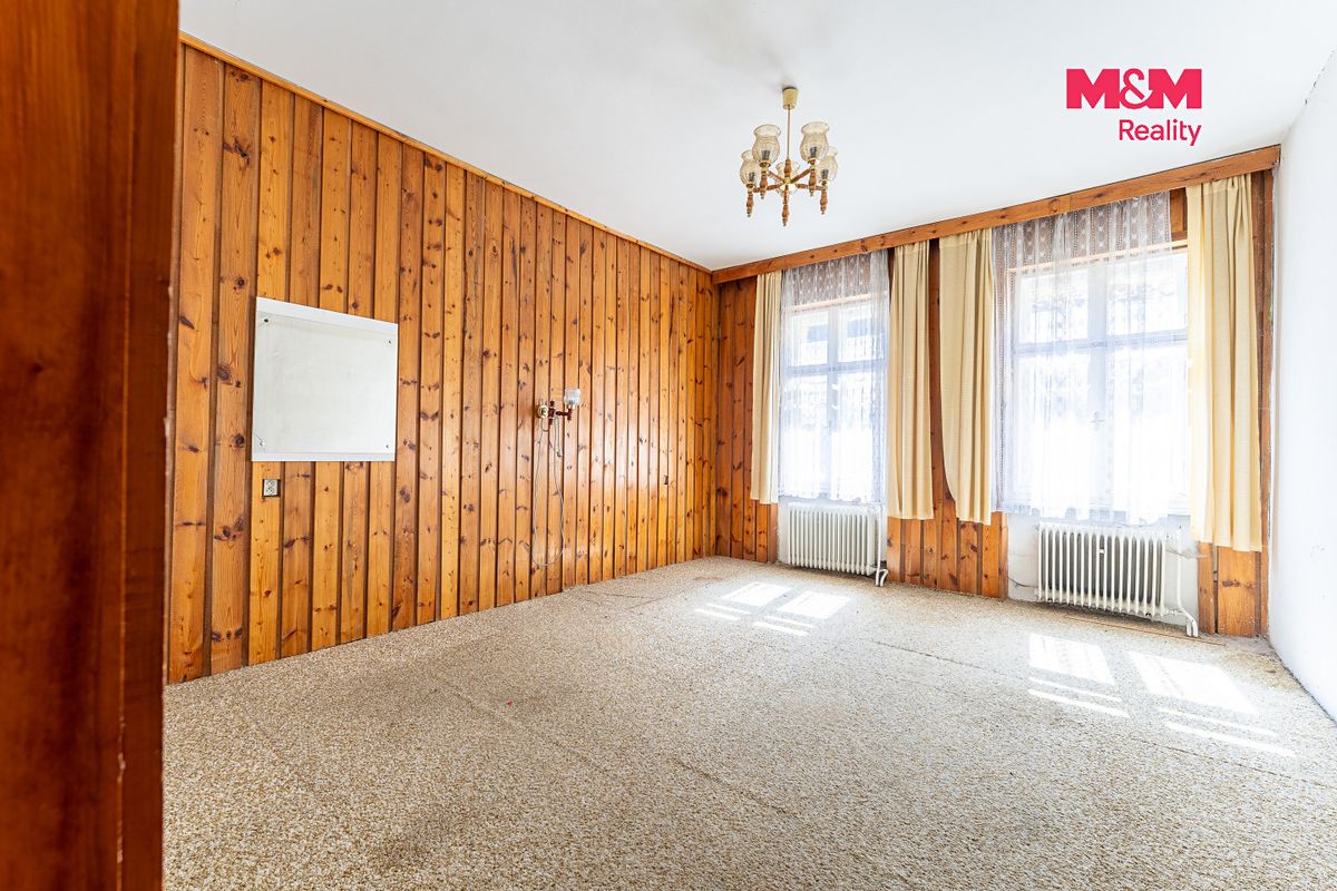 Prodej rodinného domu 213 m², pozemek 213 m² – fotografie 3