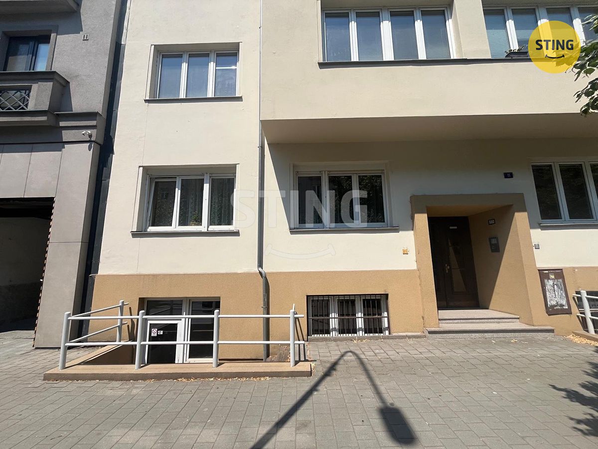 Pronájem obchodního prostoru 44 m² – fotografie 3