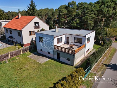 Prodej  rodinného domu 234 m², pozemek 796 m²