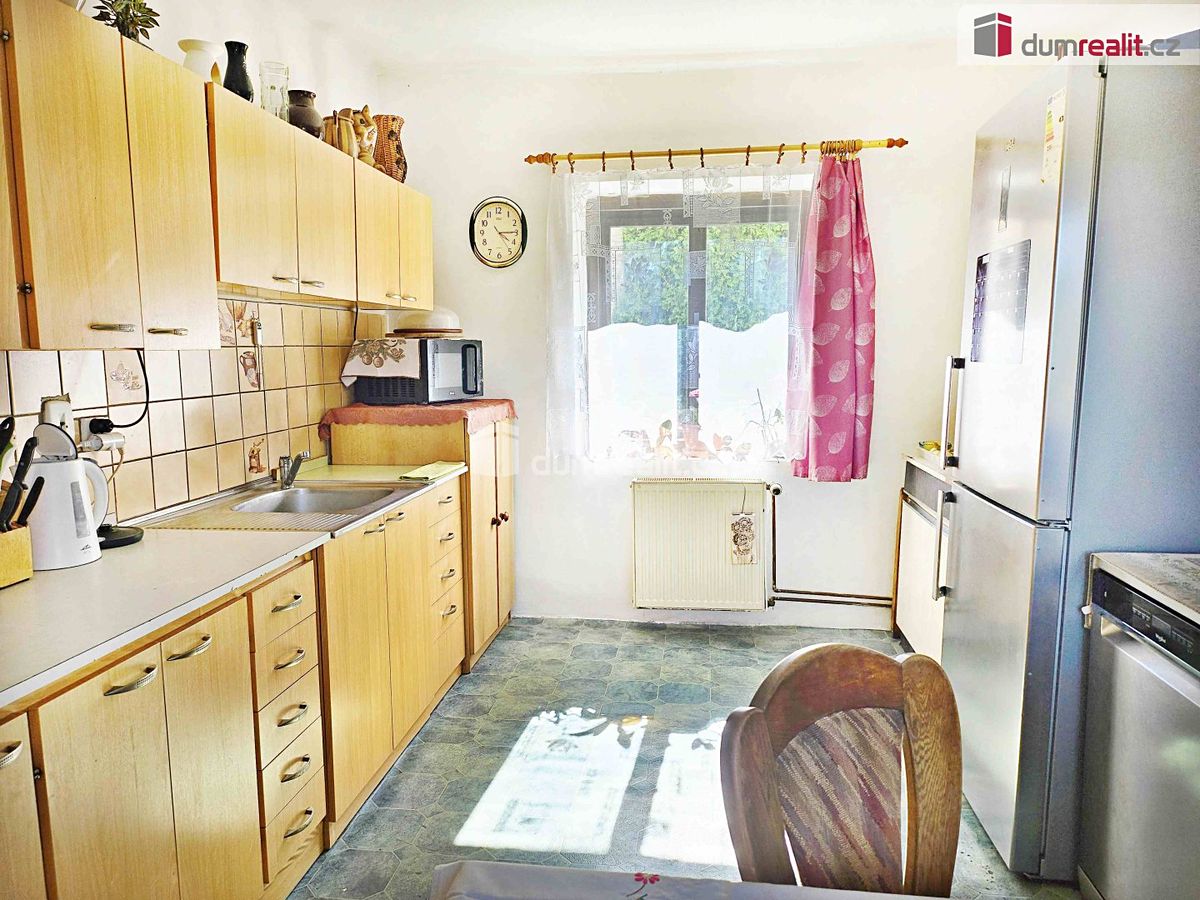 Prodej rodinného domu 135 m², pozemek 543 m² – fotografie 4