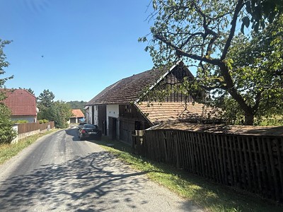 Prodej  rodinného domu 200 m², pozemek 721 m²