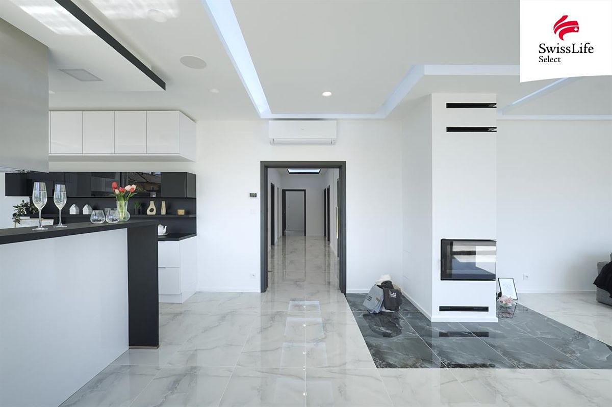 Prodej rodinného domu 280 m², pozemek 1061 m² – fotografie 5