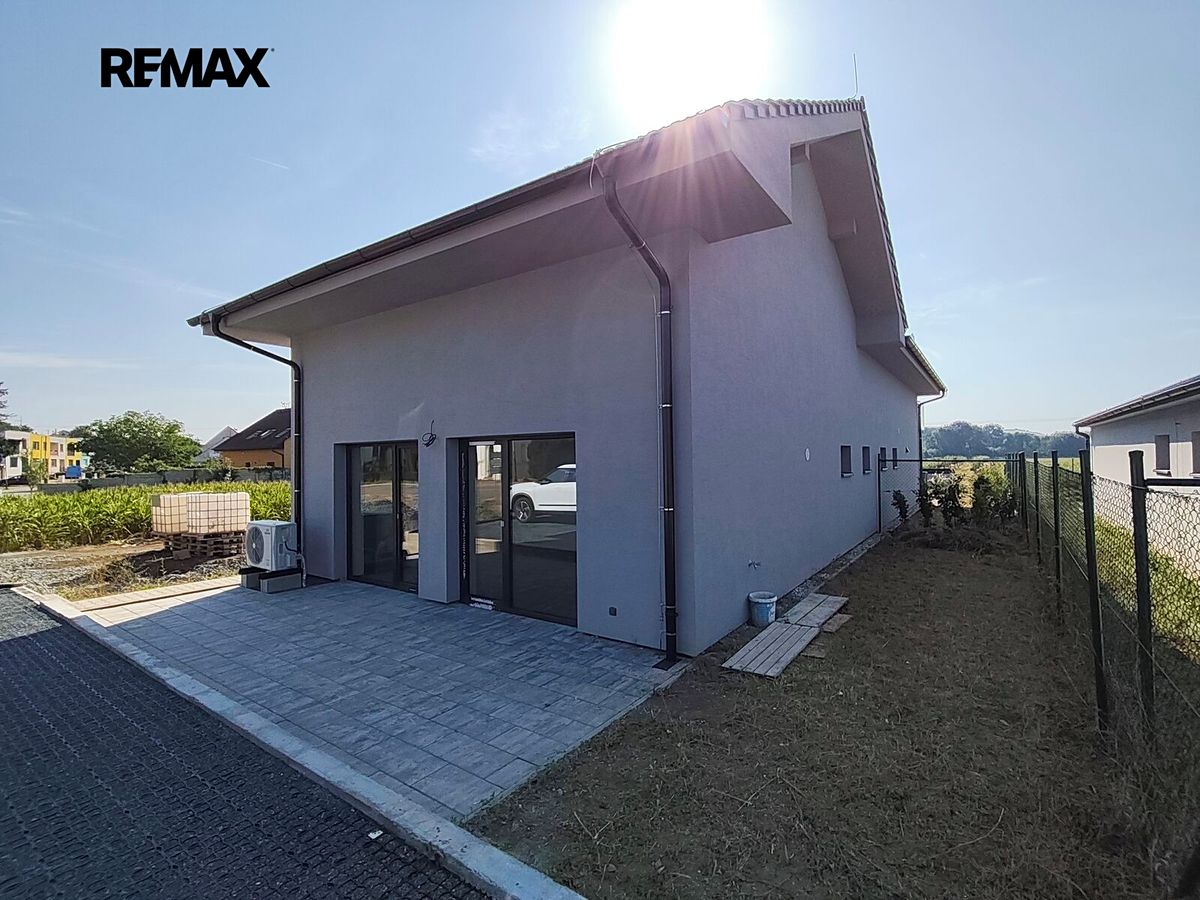 Prodej bytu 4+kk 121 m² – fotografie 4
