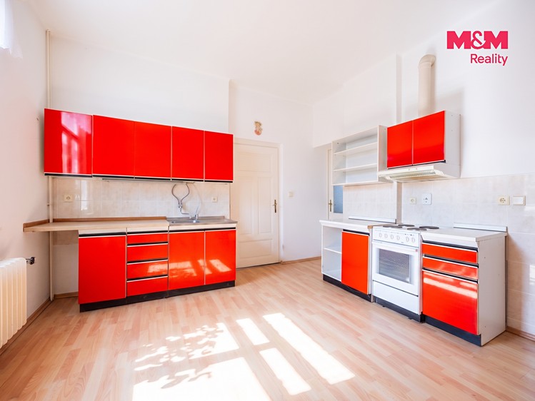 Будинок на продаж, 120 м² (3 з 13)