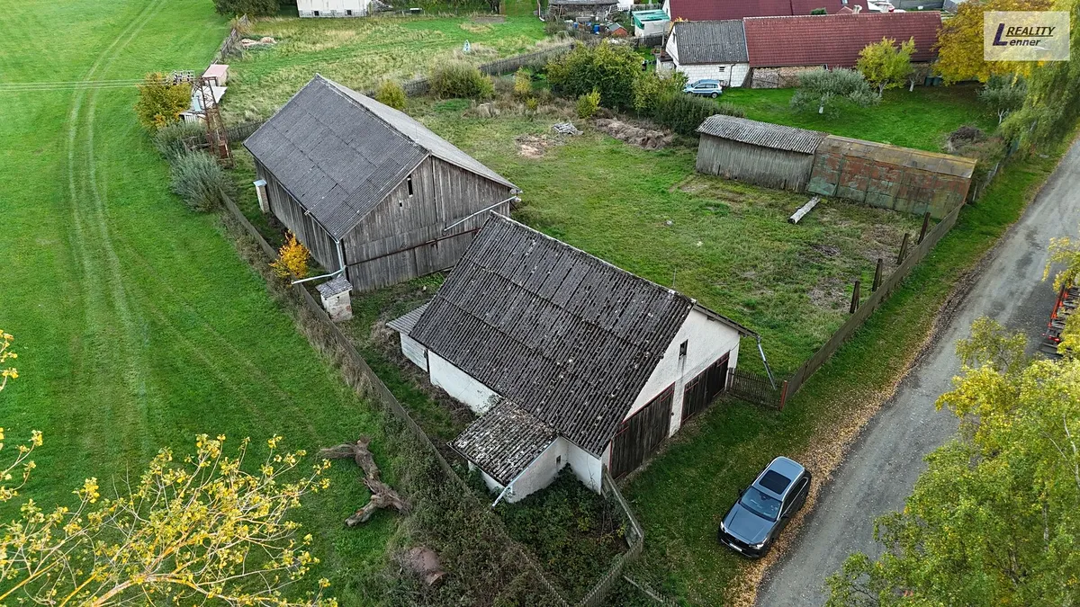 Prodej výrobní haly, prostoru 278 m²