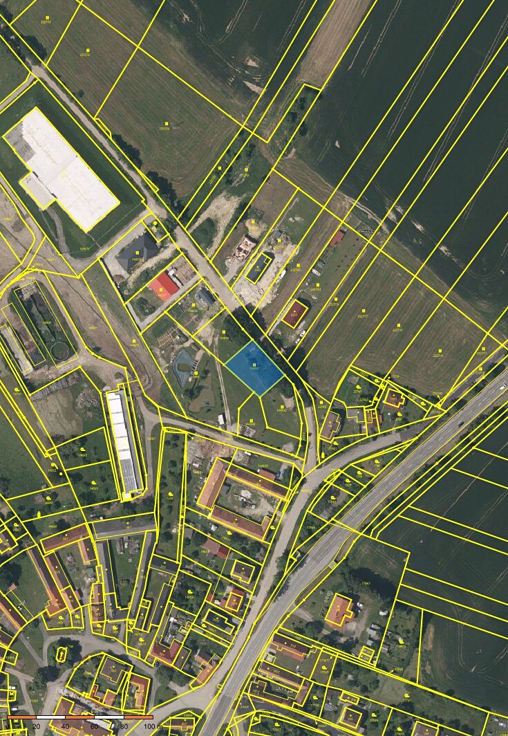 Prodej stavebního pozemku 800 m² – fotografie 2