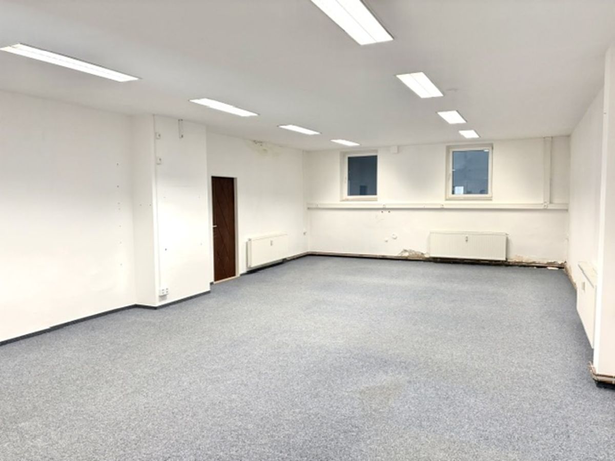 Pronájem komerční nemovitosti 78 m² – fotografie 3