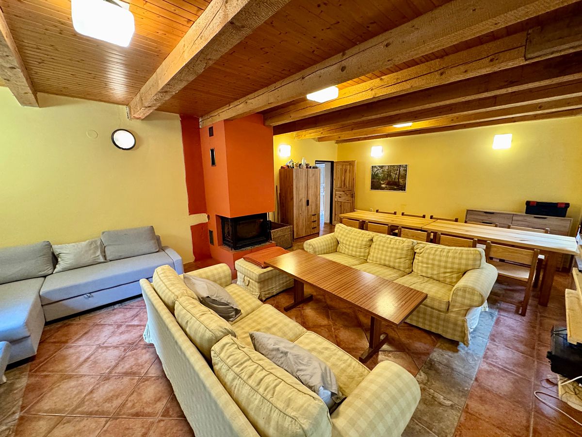 Prodej chaty 200 m², pozemek 225 m² – fotografie 4