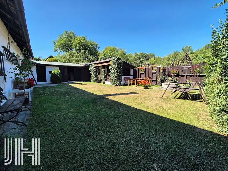 Prodej rodinného domu 108 m², pozemek 1850 m², Stražisko – náhled fotky 2