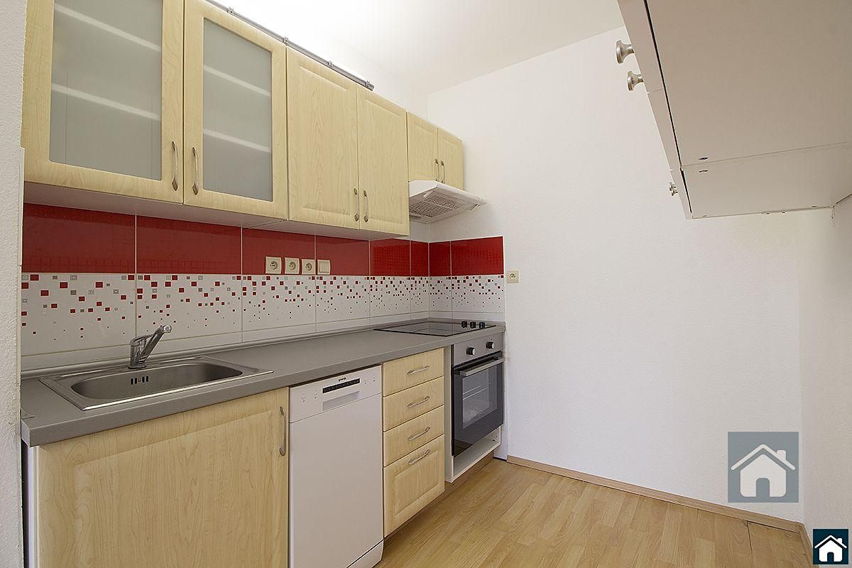 Pronájem bytu 2+kk 45 m²
