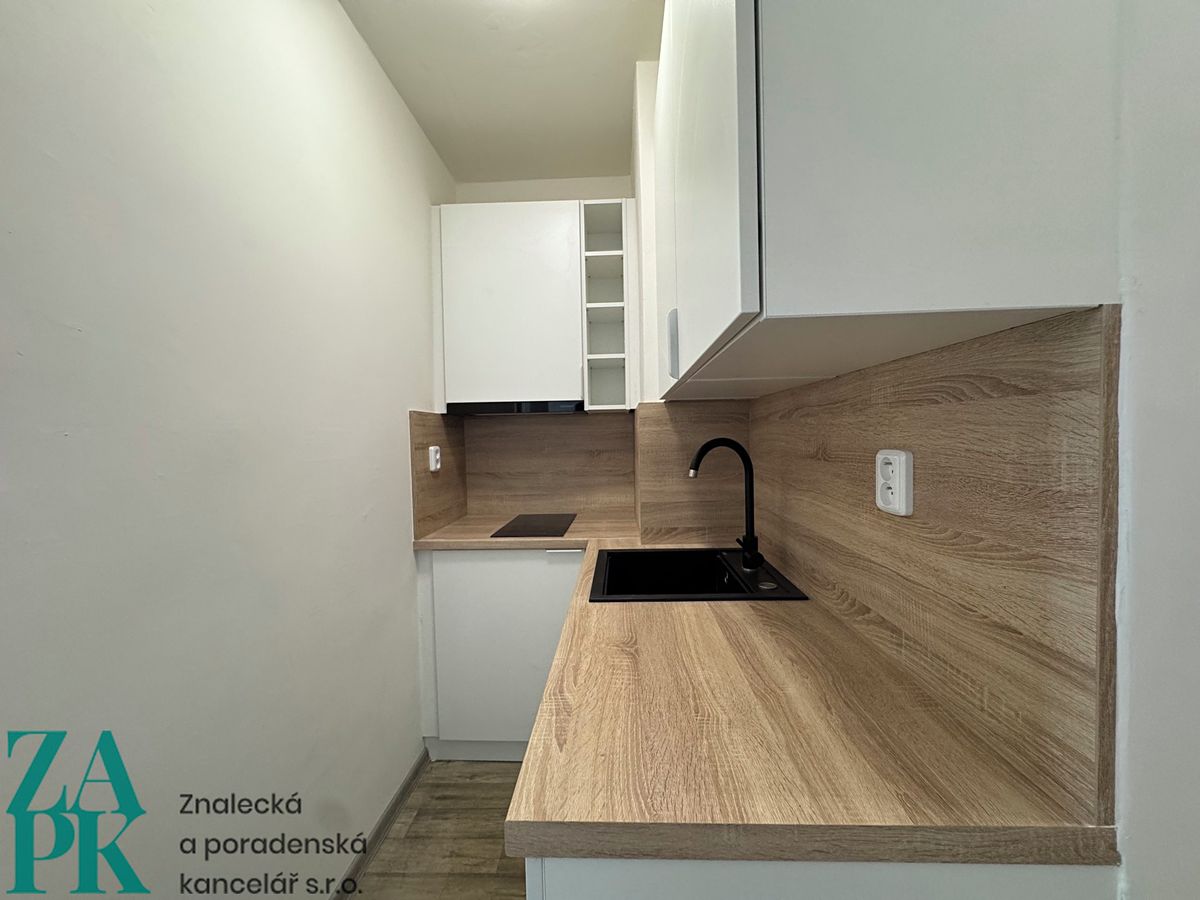 Pronájem bytu 2+kk 32 m²